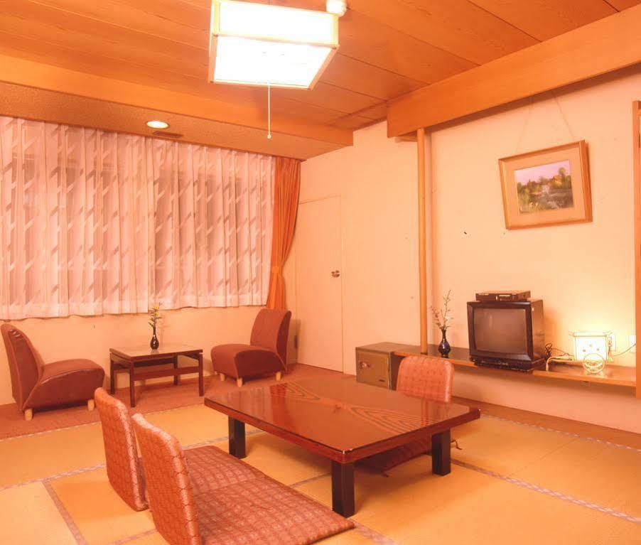 Tateyama Prince Hotel Оматі Екстер'єр фото