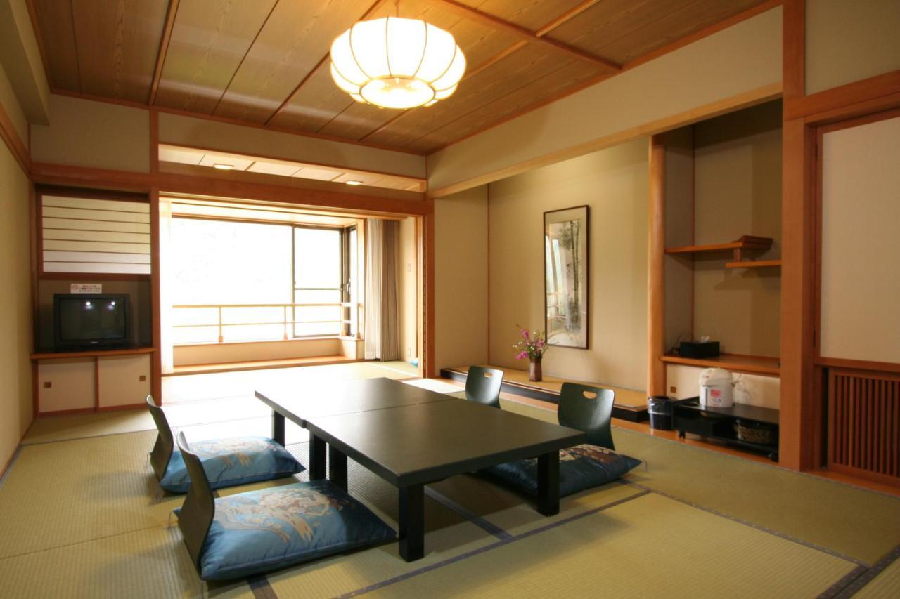Tateyama Prince Hotel Оматі Екстер'єр фото